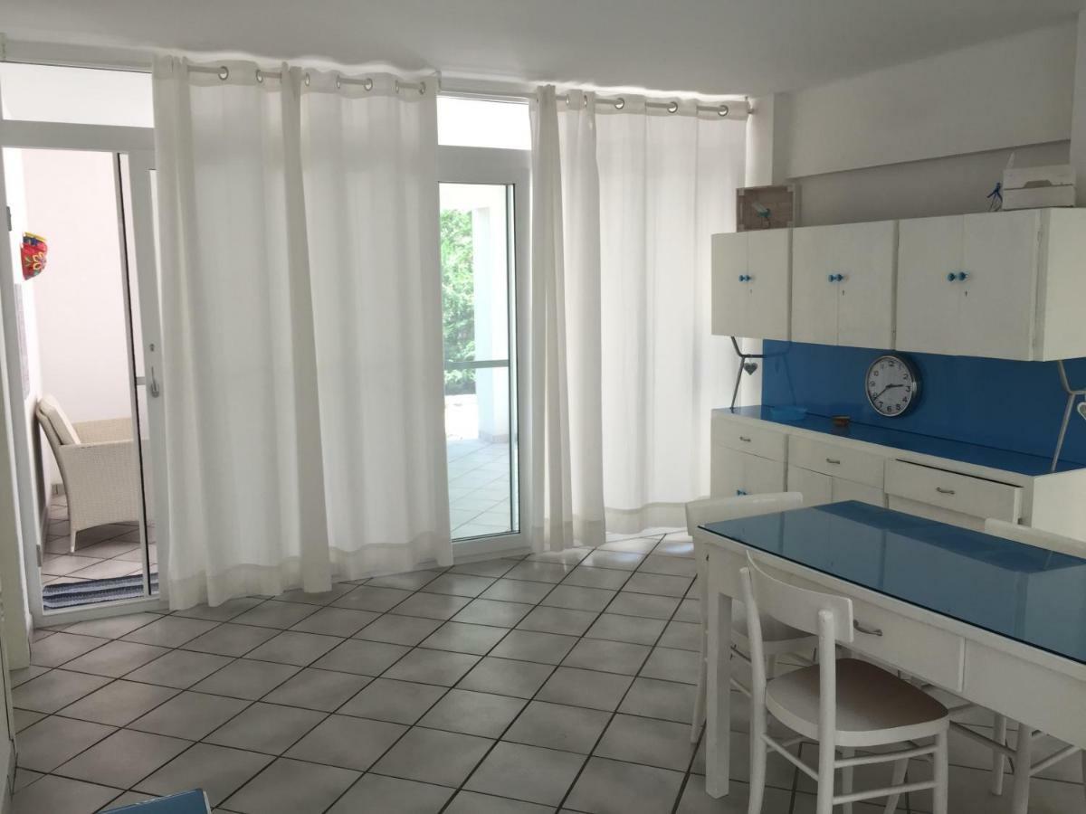 Arcobaleno Hotel Porto Cesareo Bagian luar foto