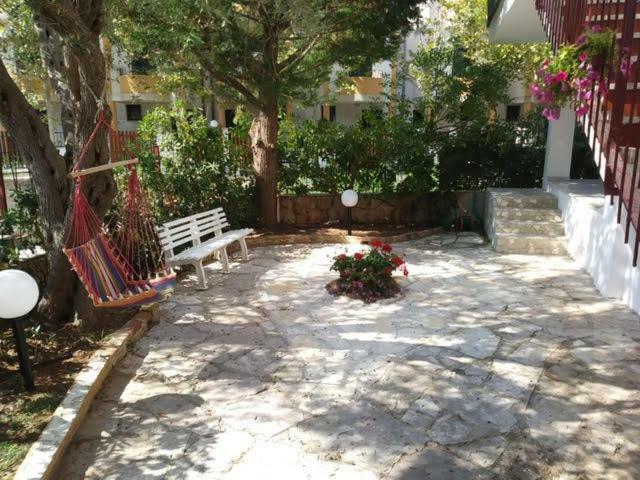 Arcobaleno Hotel Porto Cesareo Bagian luar foto